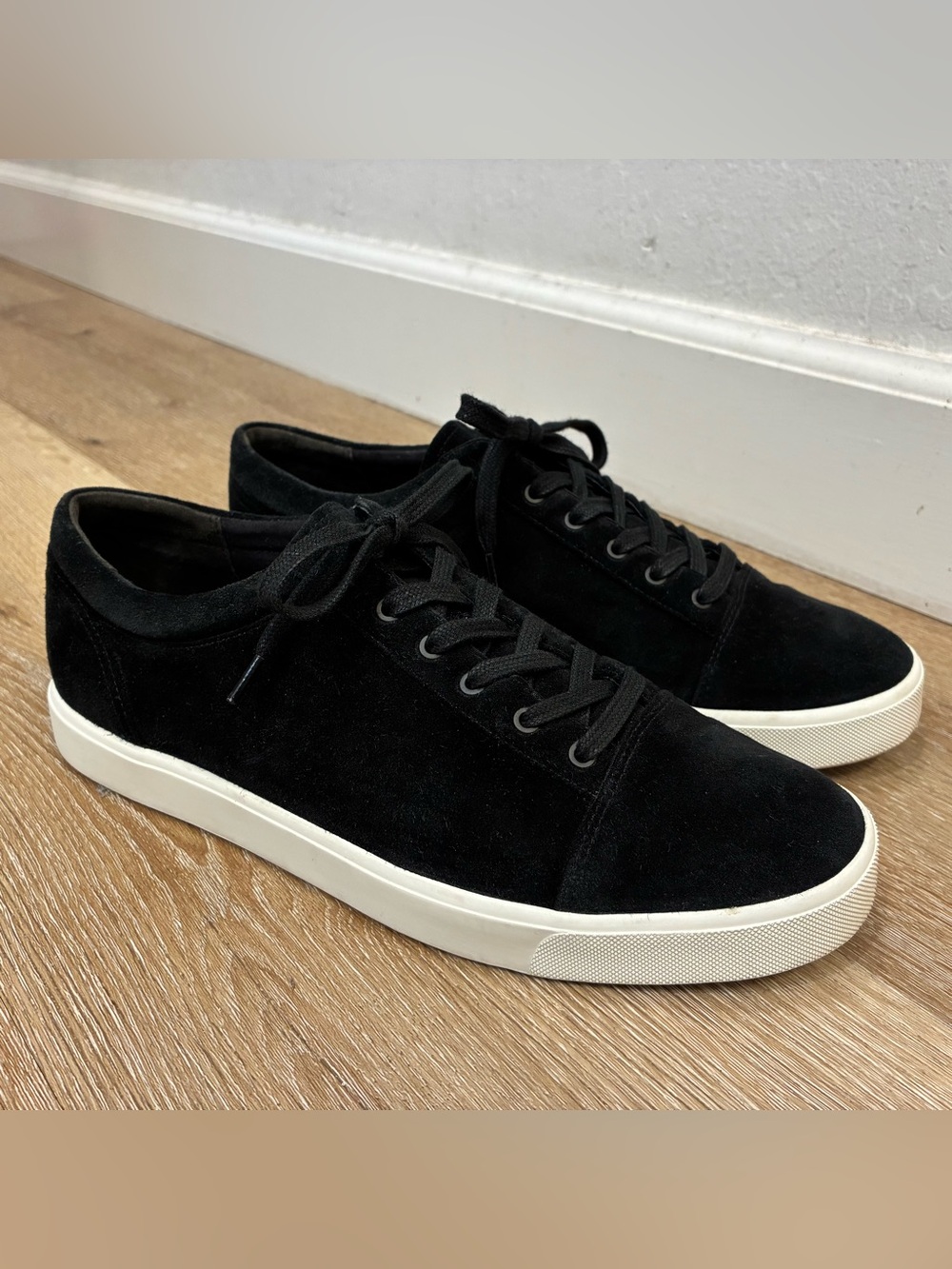 Vince "Belford" Sneakers Black Suede Women’s Shoes Size US 9.5 EU 39.5